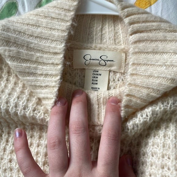 JESSICA SIMPSON sweater - Picture 3 of 3